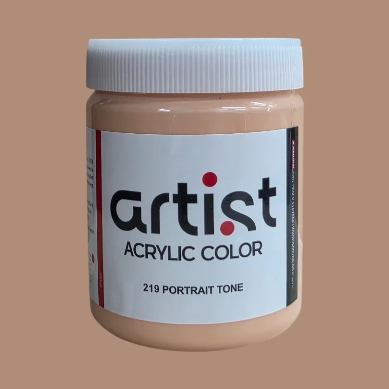 Porttrait Tone - 219